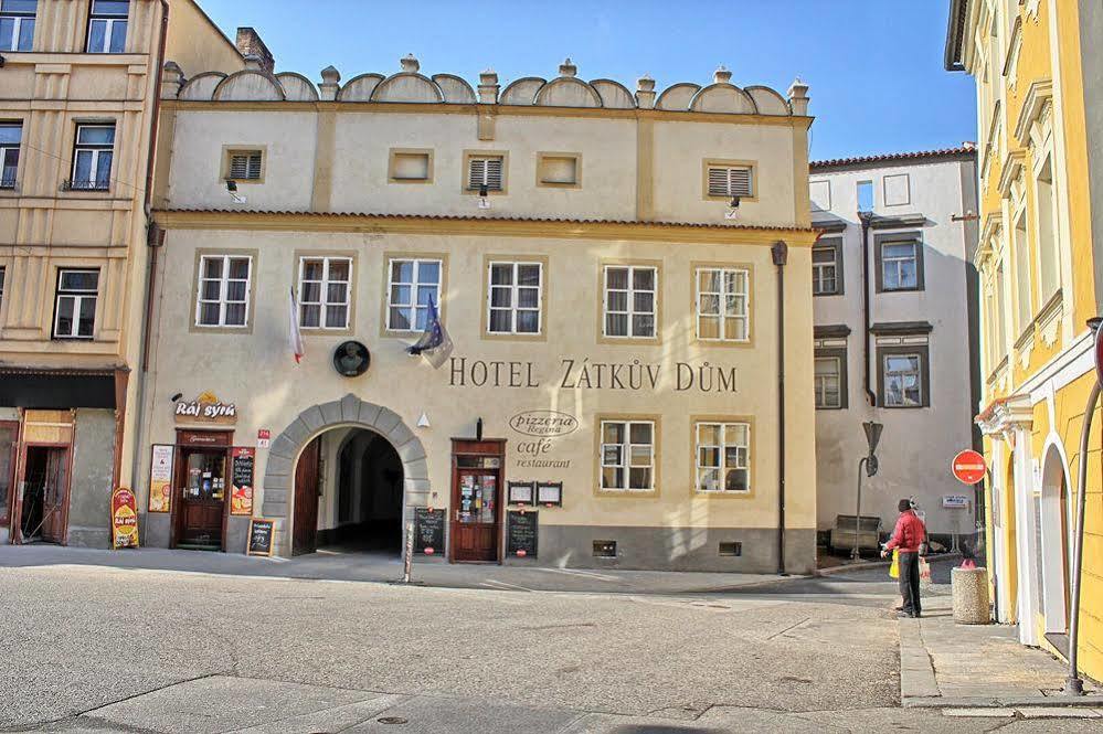 Hotel Zatkuv Dum Ceske Budejovice Exterior foto